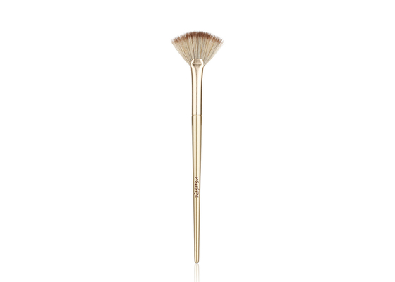 Vonira Studio Kecantikan Makeup Kosmetik Highlighter Fan Brush Dengan Golden Aluminium Ferrule Birch Wooden Handle