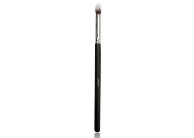 Long Black Wood Handle Makeup Blending Brush Untuk Warna Transisi Menyebar