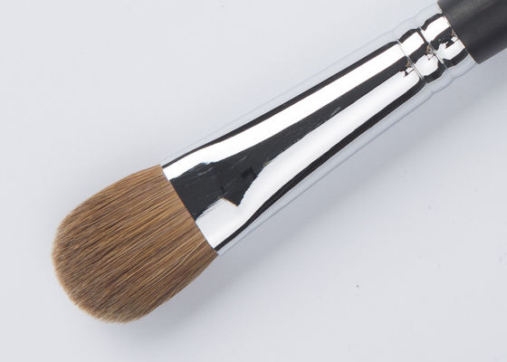 Kuas Concealer Runcing Kecil dengan Serat Sintetis Oranye Bebas Kekejaman untuk Aplikasi Presisi