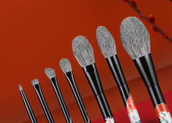 Kuas Riasan Bedak Serat Jagung Vegan Ramah Lingkungan Anti-Bakteri Berkelanjutan dengan Gagang Kayu Birch Berkilau